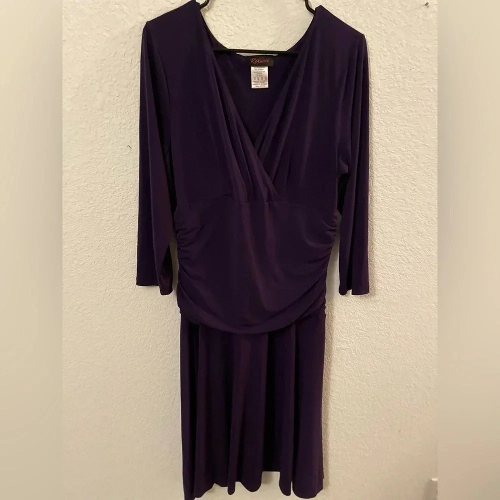 Rekucci Curvy Form-Fitting Ruched Dress with Tummy Control size 14